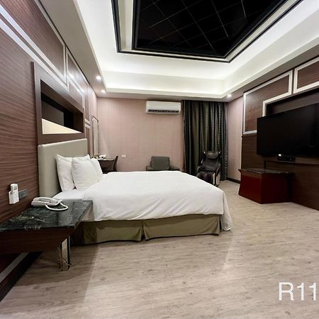 Cigar Motel Тайнань Экстерьер фото