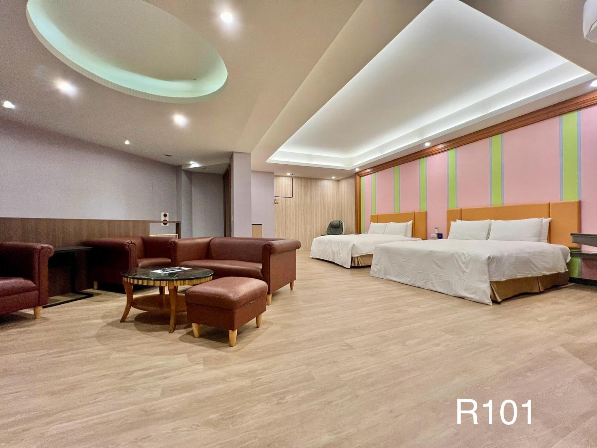 Cigar Motel Тайнань Экстерьер фото