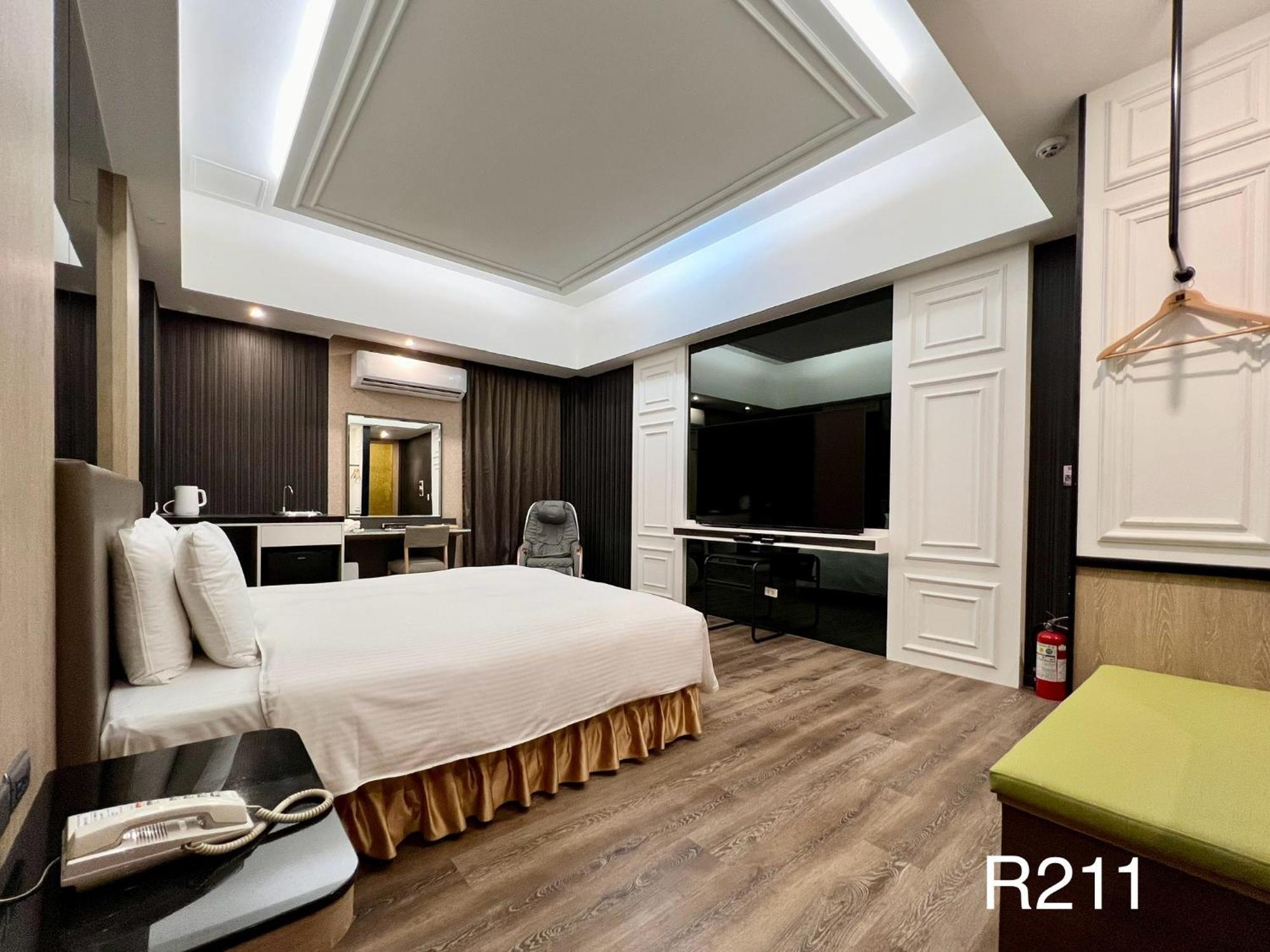 Cigar Motel Тайнань Экстерьер фото